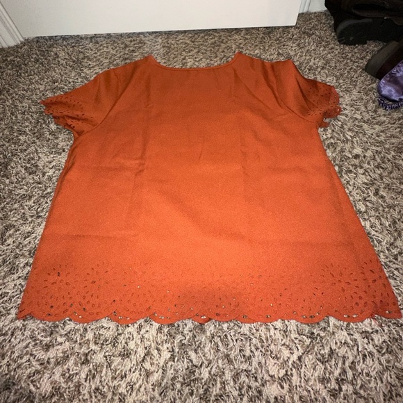 3 FOR $15❗️Orange SHEIN Shirt - Picture 2 of 6
